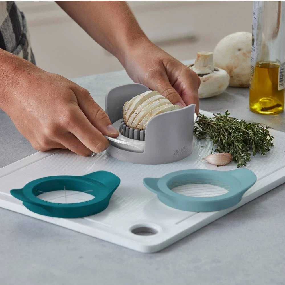 IsAlbi Foodie 3-in-1 Stack And Slice Tool 2 IsAlbi Foodie 3-in-1 Stack And Slice Tool