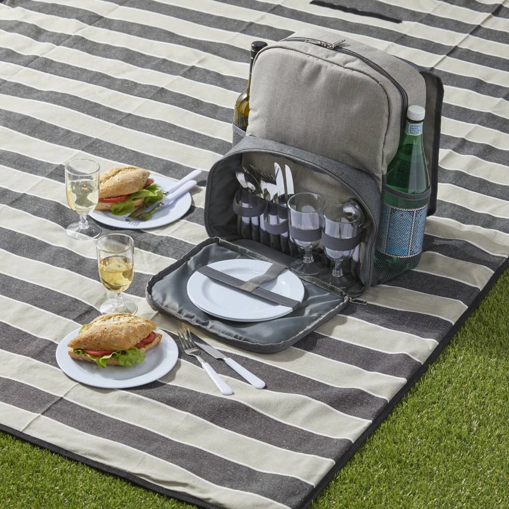 IsAlbi Flinders 4-Person Picnic Backpack With Cooler BBQ Gifts 1 IsAlbi Flinders 4-Person Picnic Backpack With Cooler BBQ Gifts