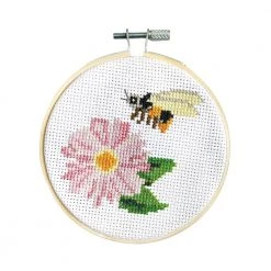 IsAlbi Assorted Bee Cross Stitch Kit New