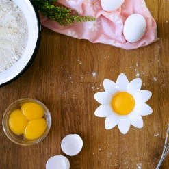 Optoco Daisy Egg Separator Kitchen Gadget Gifts For Grandmas