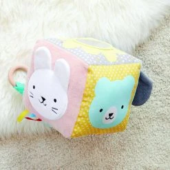 IsAlbi Fabric Activity Block