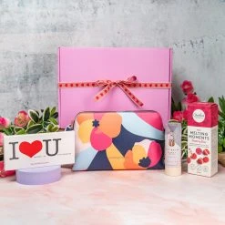 Yellow Octopus Exclusives - Hampers I Love You Mum Gift Hamper New