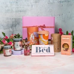 Yellow Octopus Exclusives - Hampers New Mum's Pamper Hamper