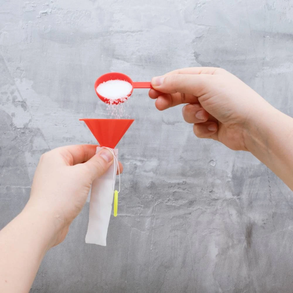 ThumbsUp! NASA Cosmic Jet Rocket Kit 4 ThumbsUp! NASA Cosmic Jet Rocket Kit