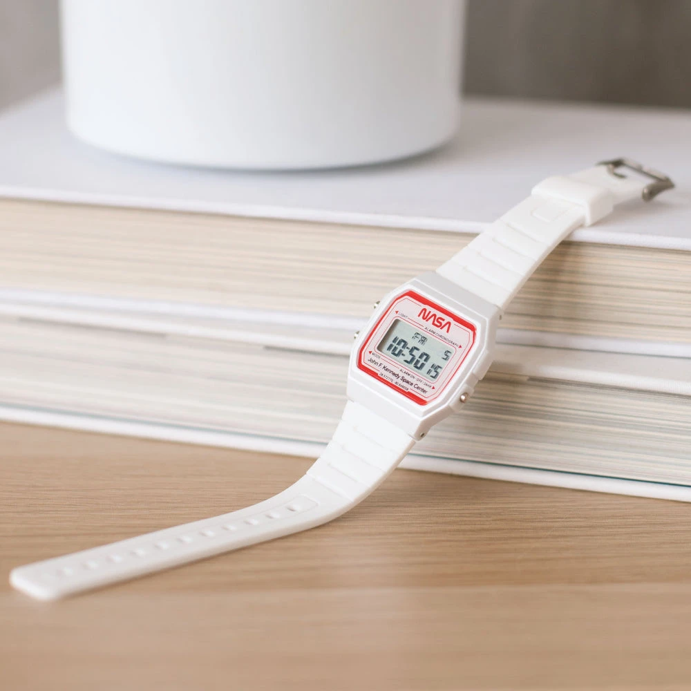 ThumbsUp! NASA Retro Digital Multifunction Watch 3 ThumbsUp! NASA Retro Digital Multifunction Watch