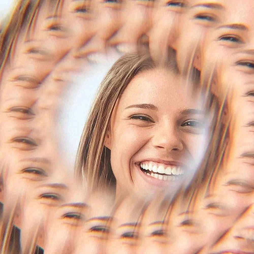 IsAlbi Novelty Gifts For Her Smartphone Clip-on Camera Kaleidoscope 12 IsAlbi Novelty Gifts For Her Smartphone Clip-on Camera Kaleidoscope