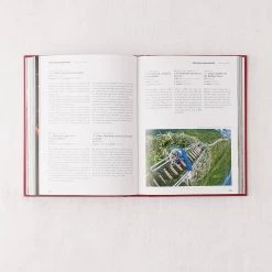 Brumby Sunstate The Bucket List Book | 1000 Adventures Big & Small Sports And Outdoors