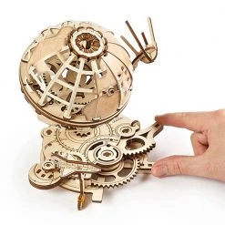 Ugears Globus Mechanical Model Kit 27 Ugears Globus Mechanical Model Kit