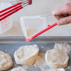 Dreamfarm Levups Self-Levelling Baking Measuring Cups Gifts For Sisters