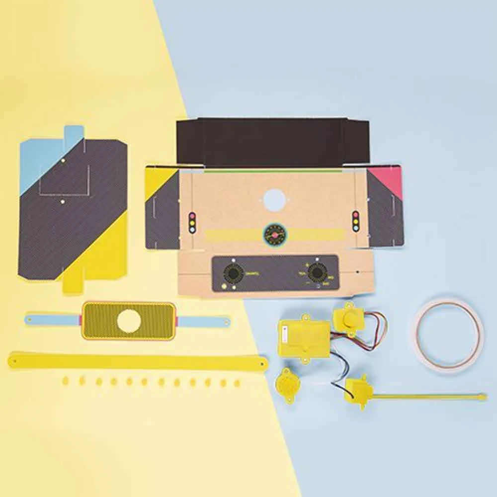 William Valentine Gifts For BFFs Make Your Own Cardboard FM Radio Kit 2 William Valentine Gifts For BFFs Make Your Own Cardboard FM Radio Kit