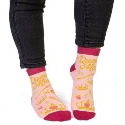 Mdi Gifts For Sisters Glittery Queen Mum Off Duty Non-Slip Socks