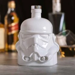 ThumbsUp! Star Wars White Stormtrooper Decanter 750ml Man Cave Gifts