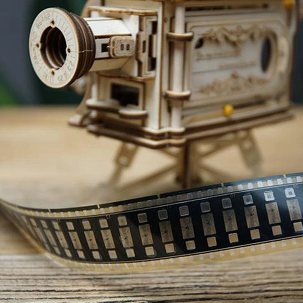 BubblesUp Vitascope Make Your Own Vintage Movie Projector 4 BubblesUp Vitascope Make Your Own Vintage Movie Projector